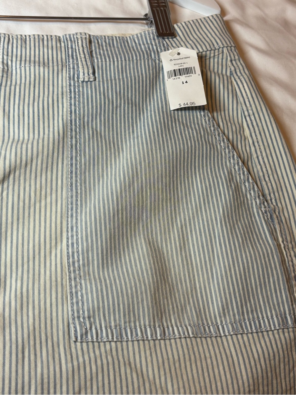 NWT GAP Light Blue and White Striped Women's Bermuda Shorts, size 14 - Picture 8 of 11